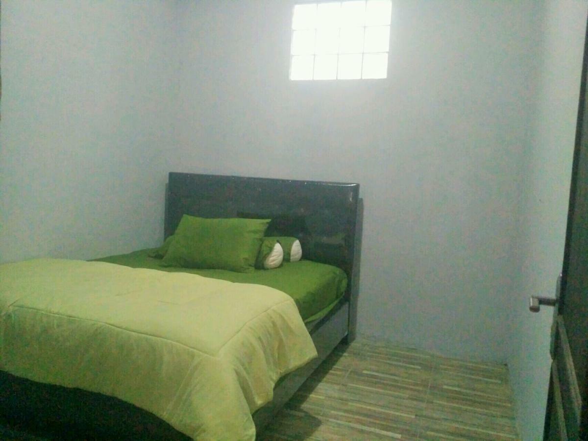 Homestay Bumi Asri III Cikutra Bandung Buitenkant foto